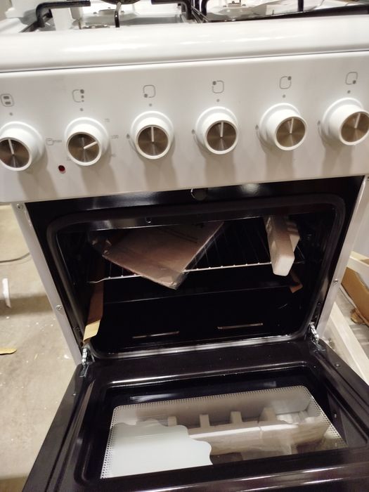 Продам газовую плиту Фиеста, новая