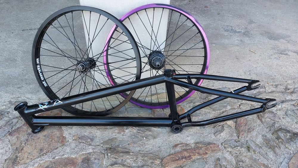 BMX Quadro mutiny loosefer randy Taylor e rodas