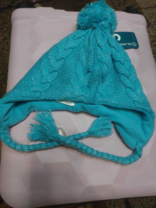 Шапка для дівчинки, нова з біркою, розмір 54, 7-12 років.