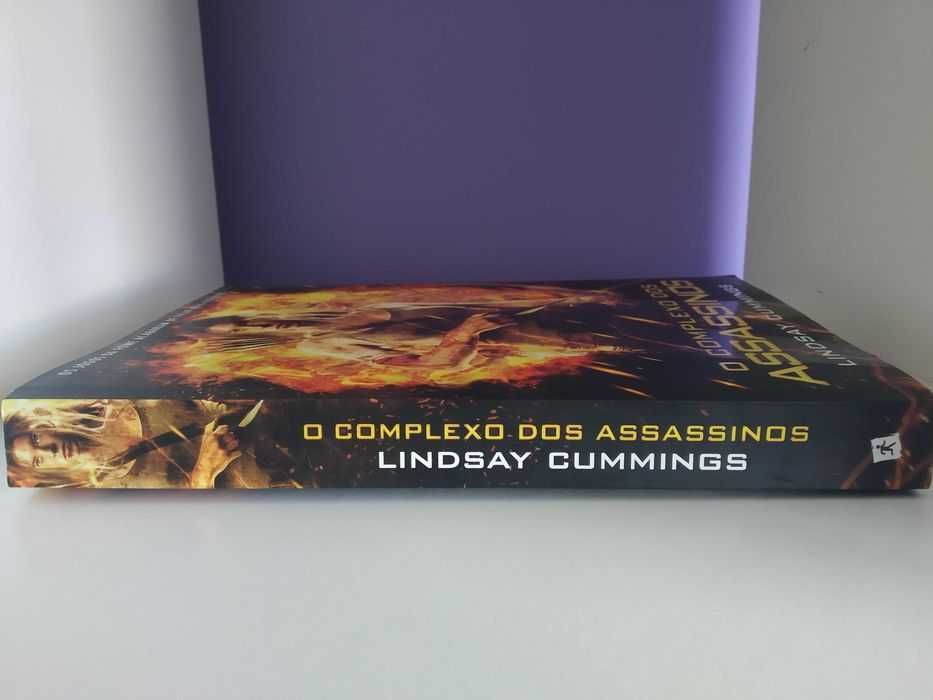 O Complexo dos Assassinos - Lindsay Cummings