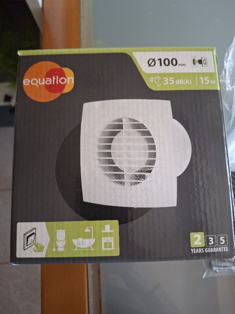 Exaustor de casa de banho novo