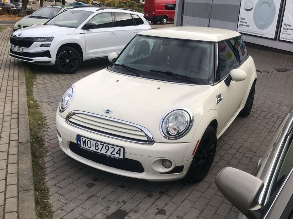 Mini Cooper. Mini One