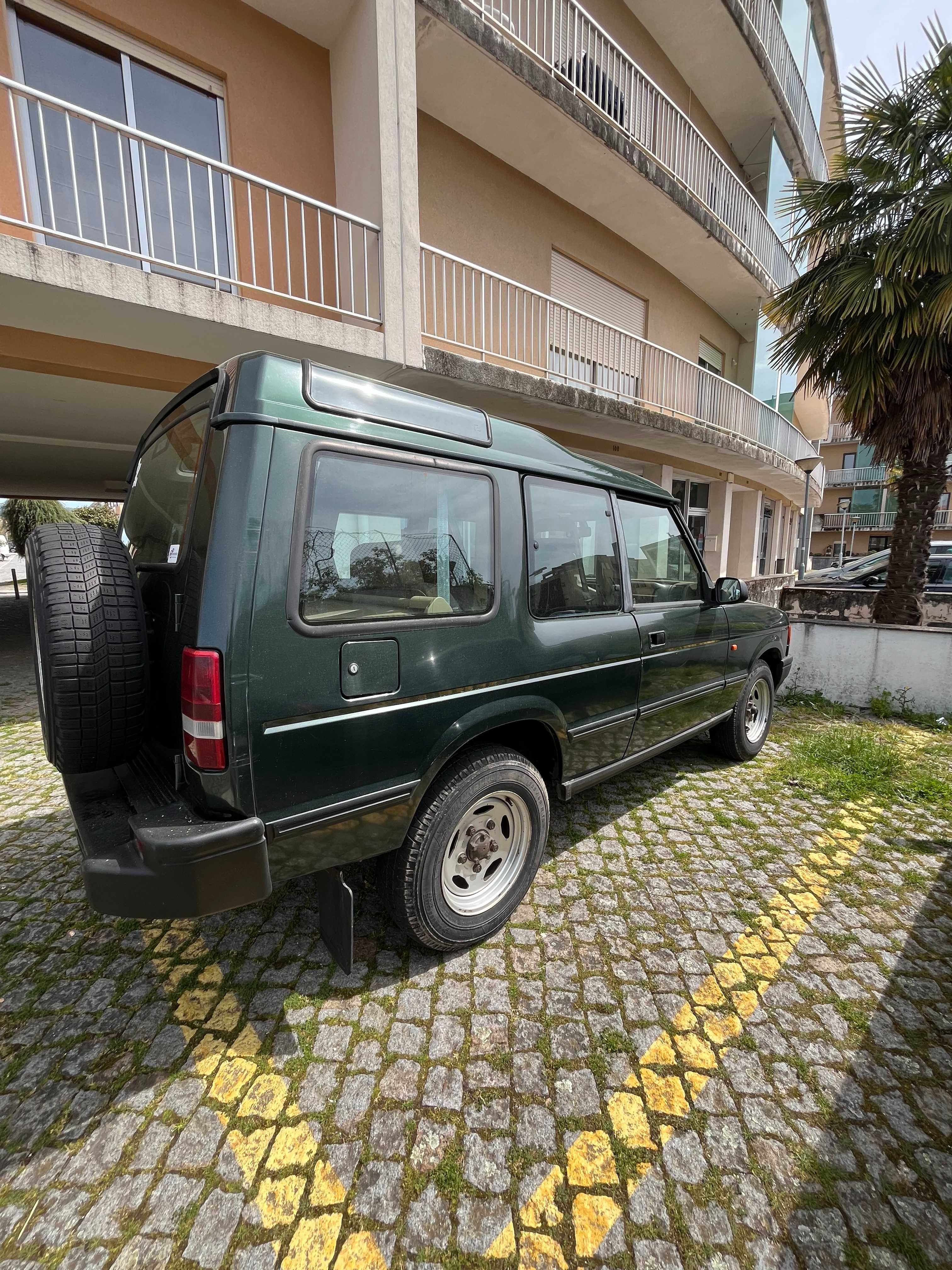 LAND ROVER Discovery