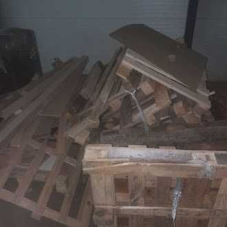 Oddam palety za darmo