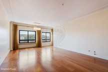 Apartamento T3 para arrendamento