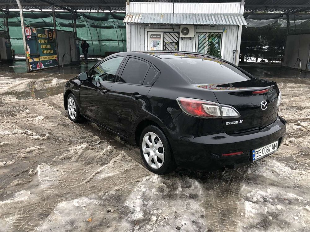 Продам Mazda3
