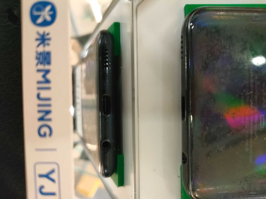 Samsung Galaxy A40 LTE  gwarancja czarny