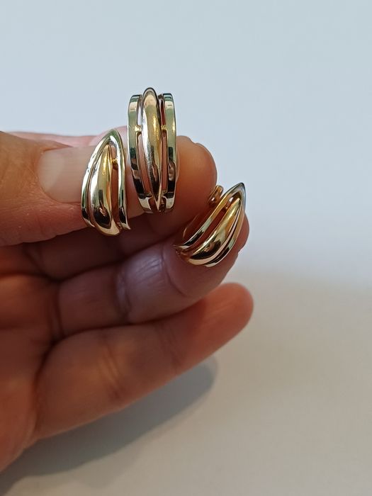 Сережки та каблучка золоті набір