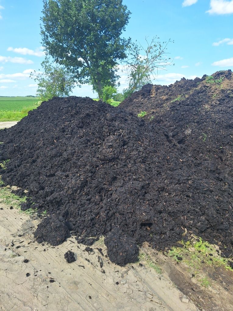 Nawóz organiczny, polepszacz glebowy, kompos, obornik