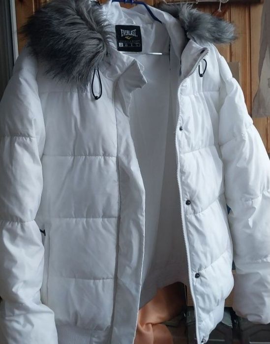 Продам мужскую зимнюю куртку Everlast. ОРИГИНАЛ