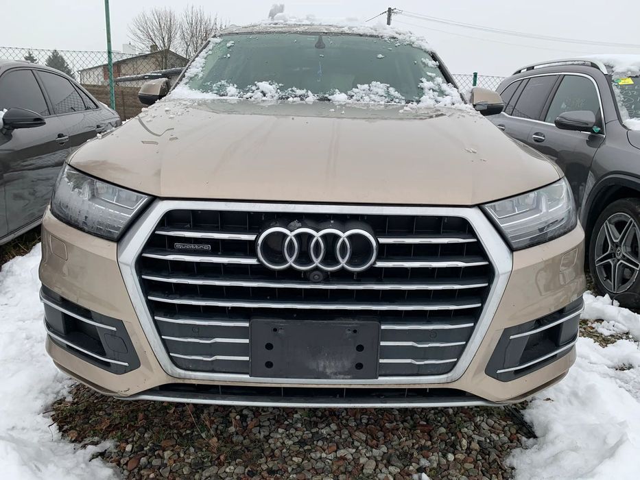 Audi Q7 2018 Prestige V6, 7 osobowe