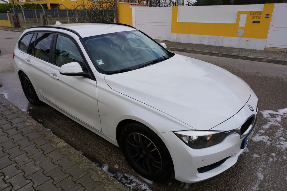 BMW 318 d Touring Luxury Line