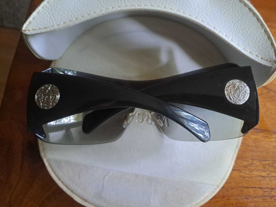 Okulary Przeciwsłoneczne  VERSACE