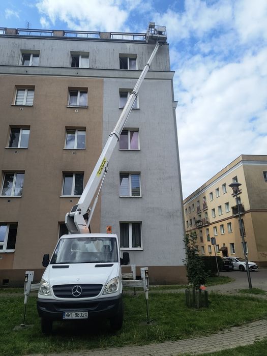 Wynajem podnośników koszowych,podnośnik zwyżka rębak wycinka drzew