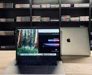 MacBook Pro 15 i7 2019rok 32GB AMD 4GB Touchbar GWARANCJA +Gratis HUB!