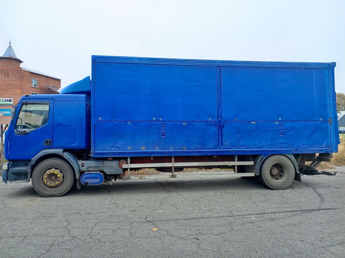 Продам вантажівку Renault premium