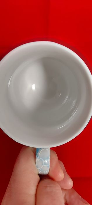 Kubek, filiżanka  z talerzykiem, wzór kwiatowy