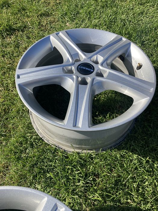 Alufelgi Borbet r17 7j 5x108 et46
