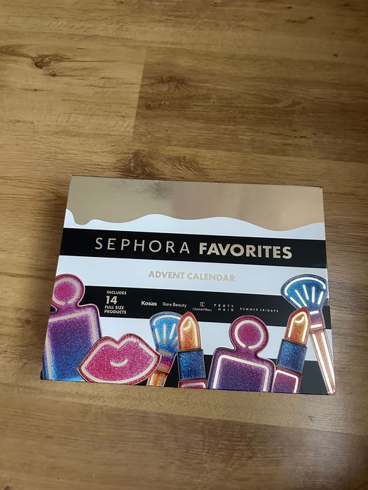 Kalendarz adwentowy Sephora Favorites 2025