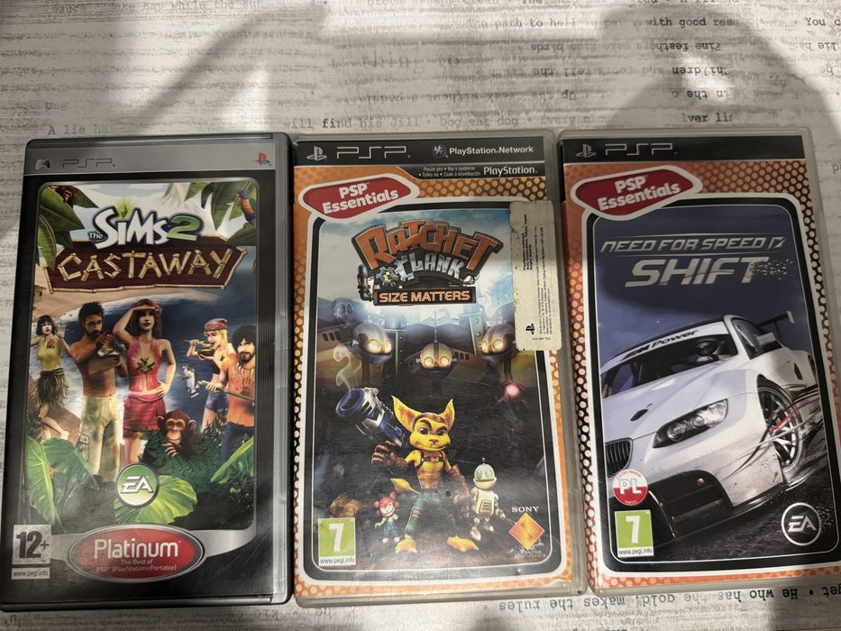 PSP3004 lekko używane