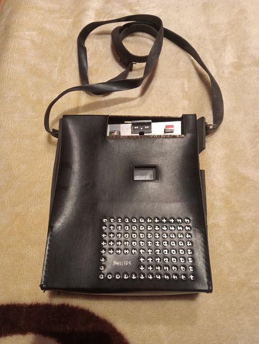 Radio gravador da Philips com microfone