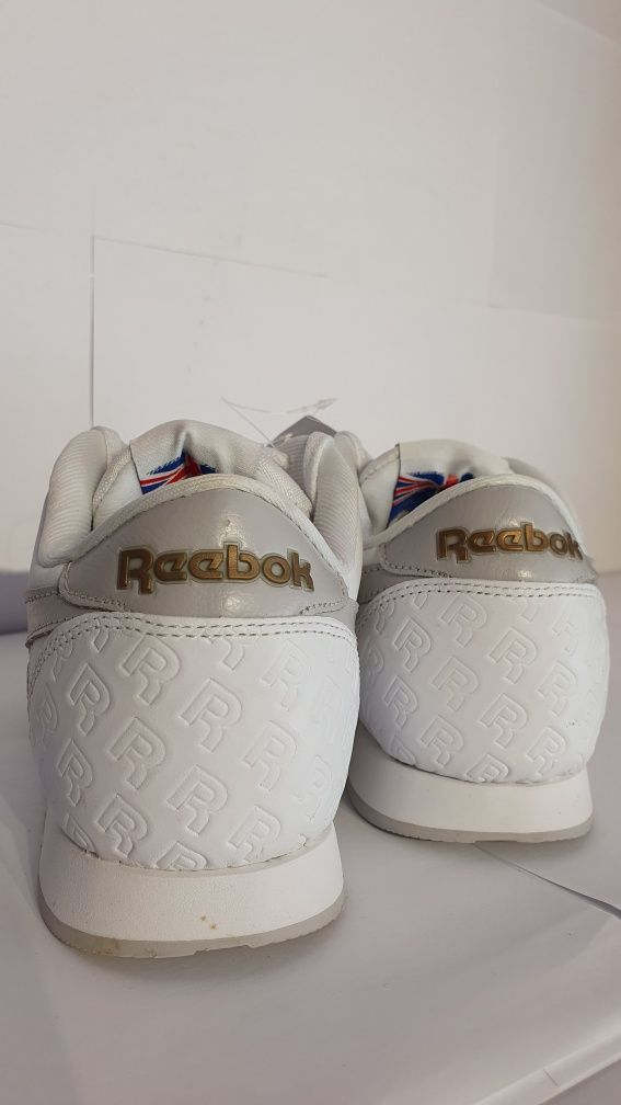 Reebok Classic  buty nowe sportowe białe unisex rozmiar 38.5