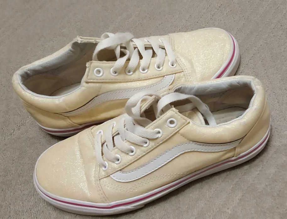 Vans off the wall. Кеды р. 36.5 (23 см) блестящие, - золото
