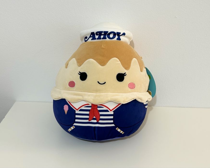 Squishmallow Exclusivo Stranger Things