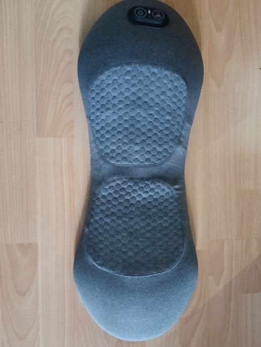 Масажер для спини і шиї Triple Fusion