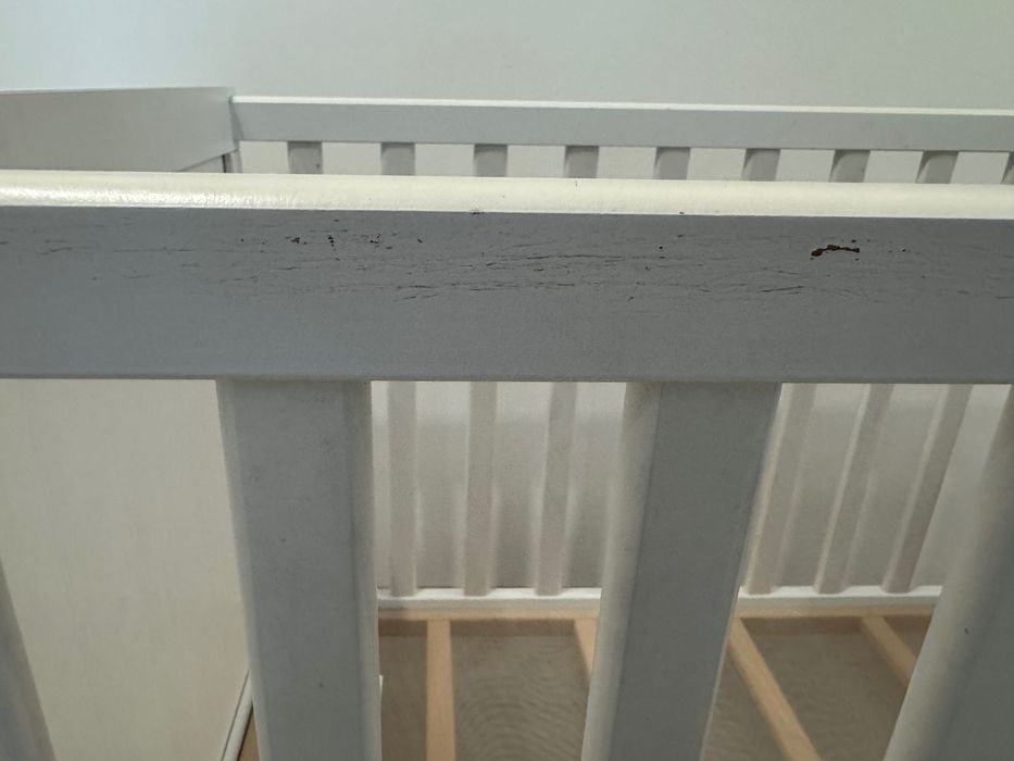 Łóżeczko dziecięce 120x60 z materacem - używane