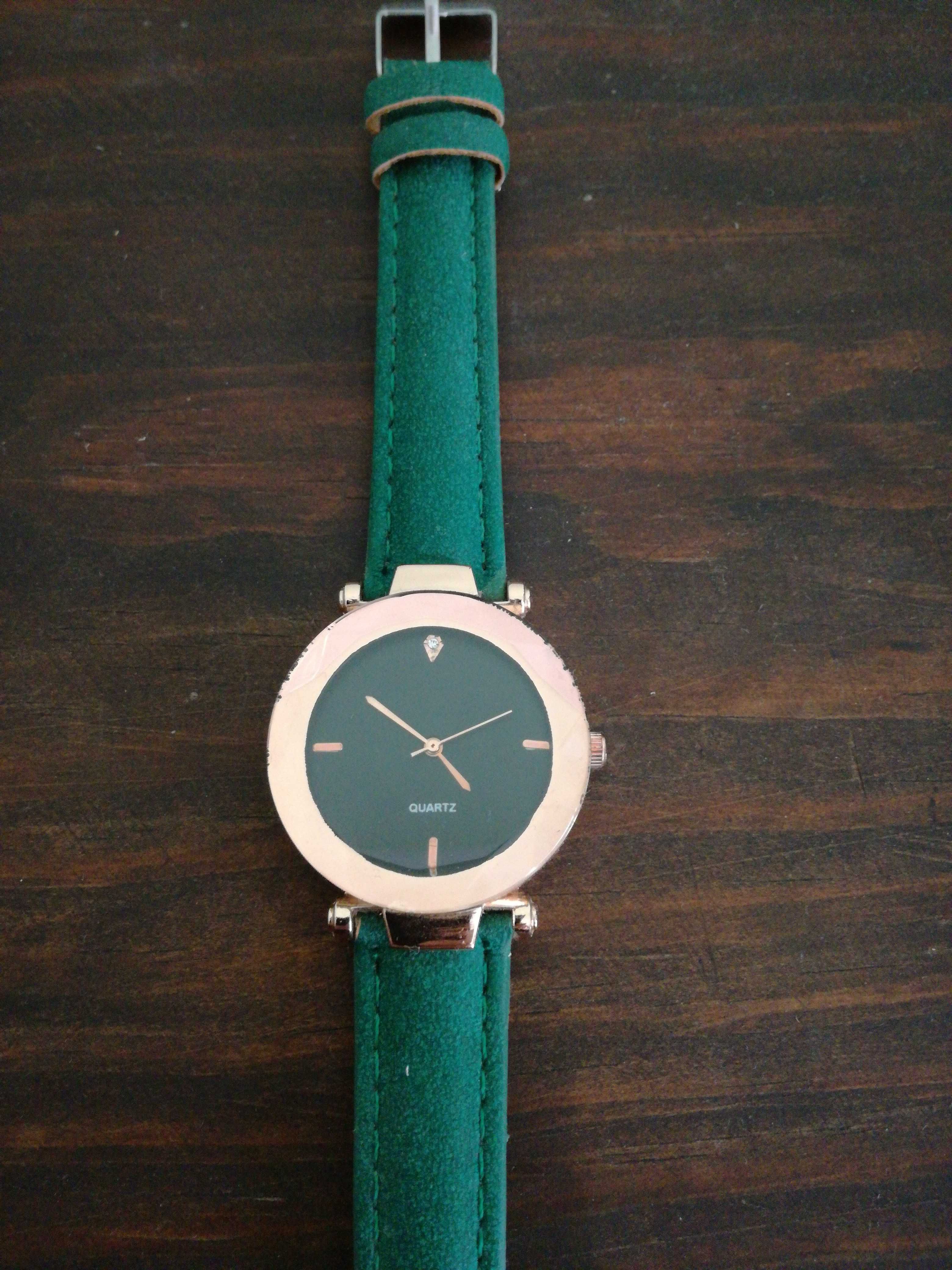 Relógio mulher verde