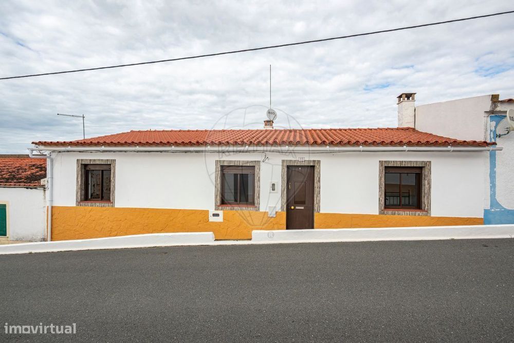 Moradia T4 para venda