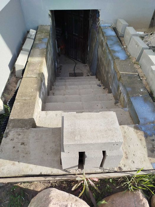 Usługi budowalne_remonty_elewacje_posadzki_usługi minikoparką.