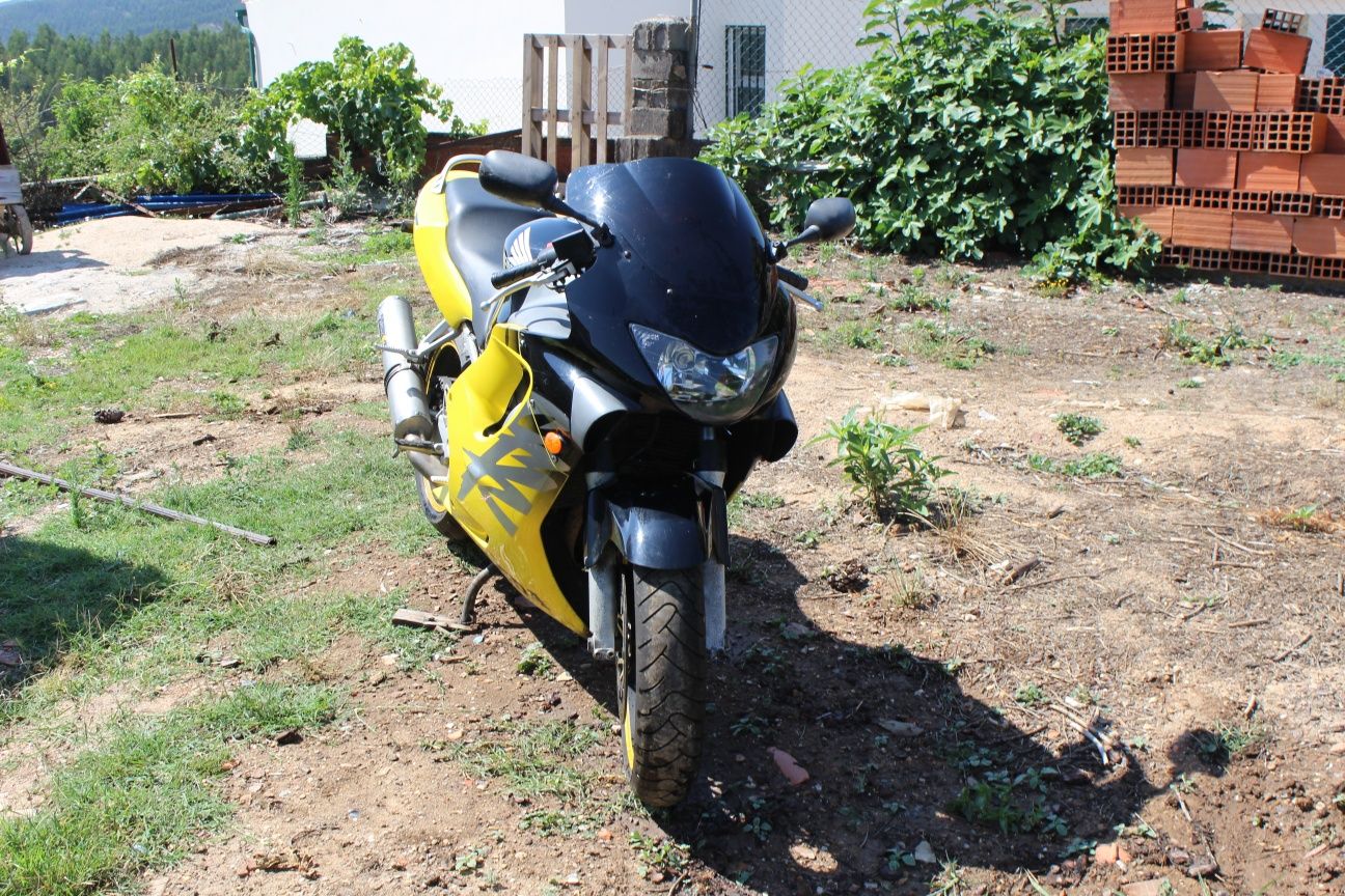 Honda CBR 600 F4