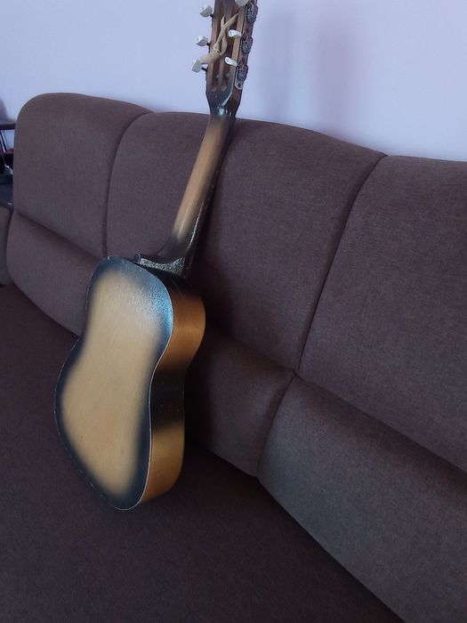 Продам дитячу гітару