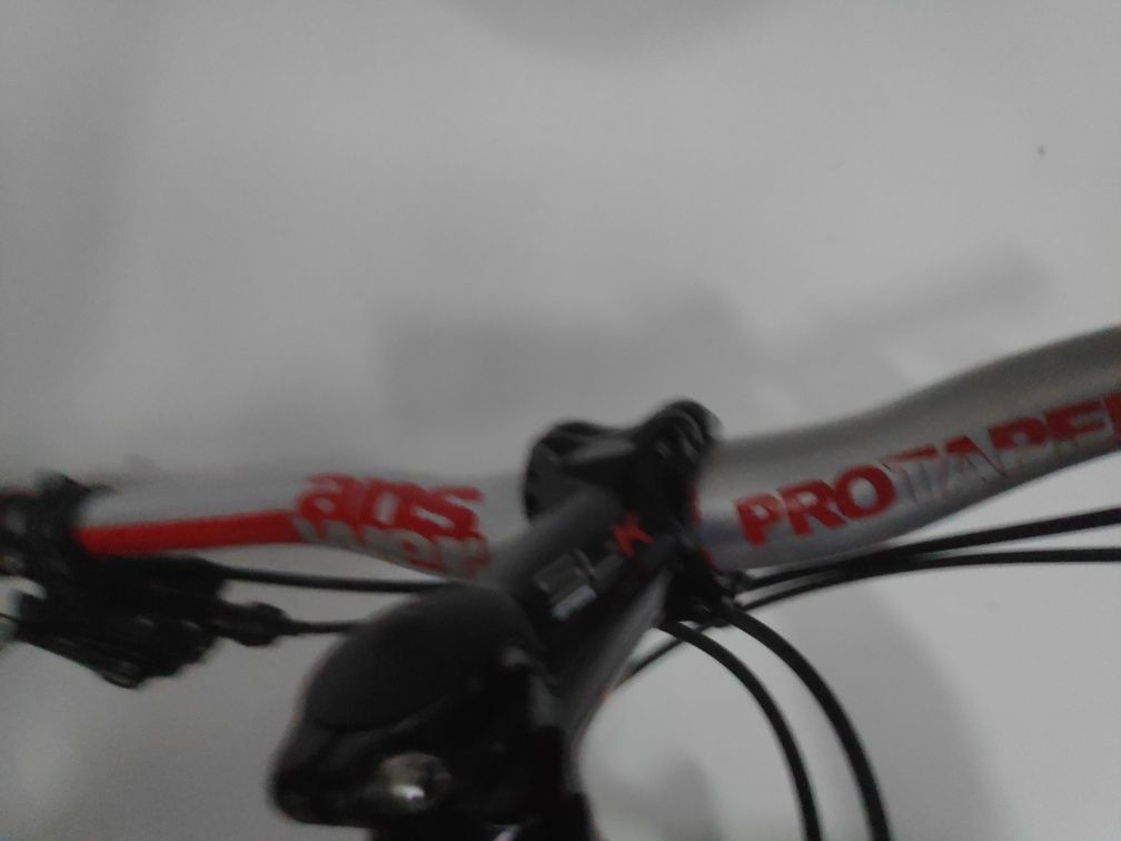 Bicicleta  carbono 27.5