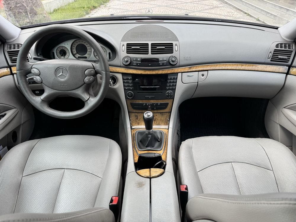 Mercedes E220CDI Avantgarde NACIONAL