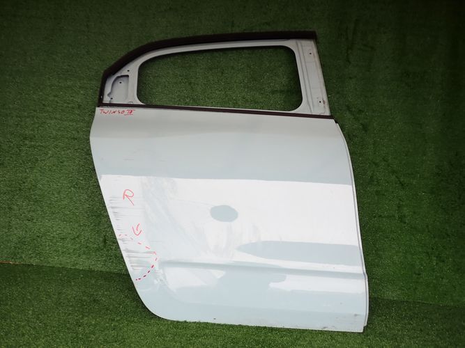 RENAULT TWINGO III 14- drzwi prawe tylne tył