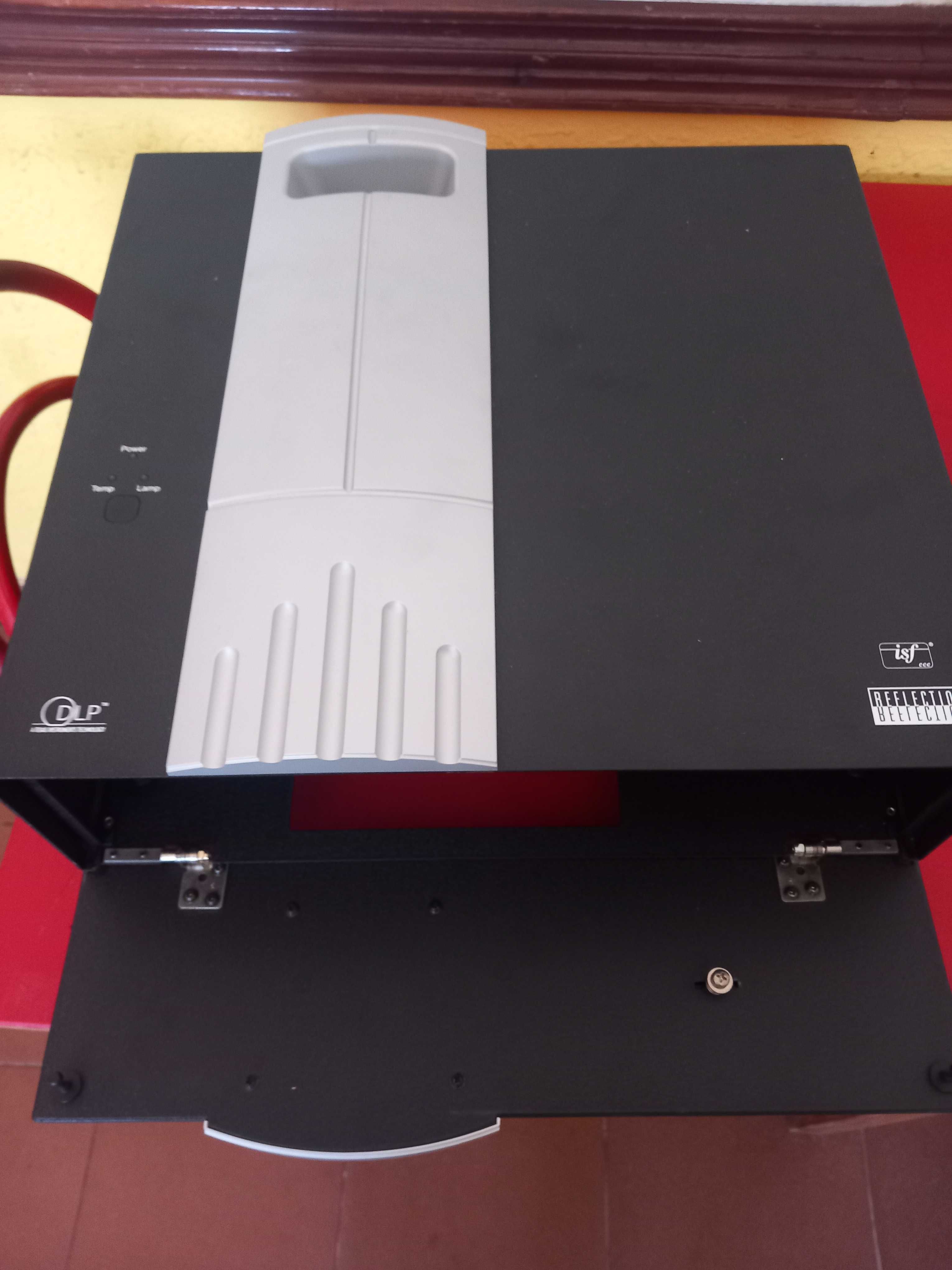 Projetor video runco cl-610