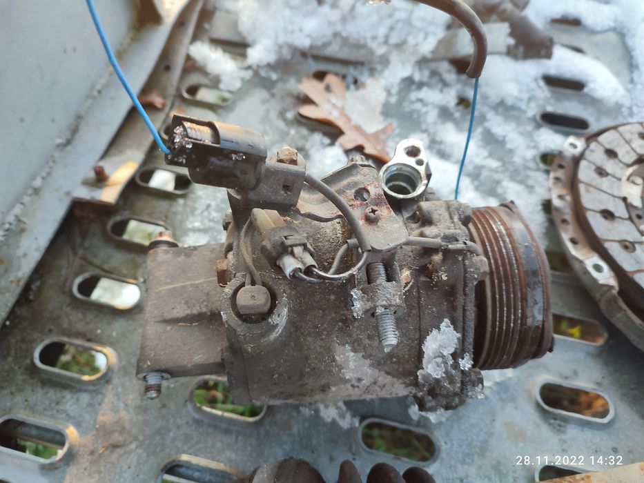 Mitsubishi Colt 09r, kompresor klimatyzacji,pompa oo,