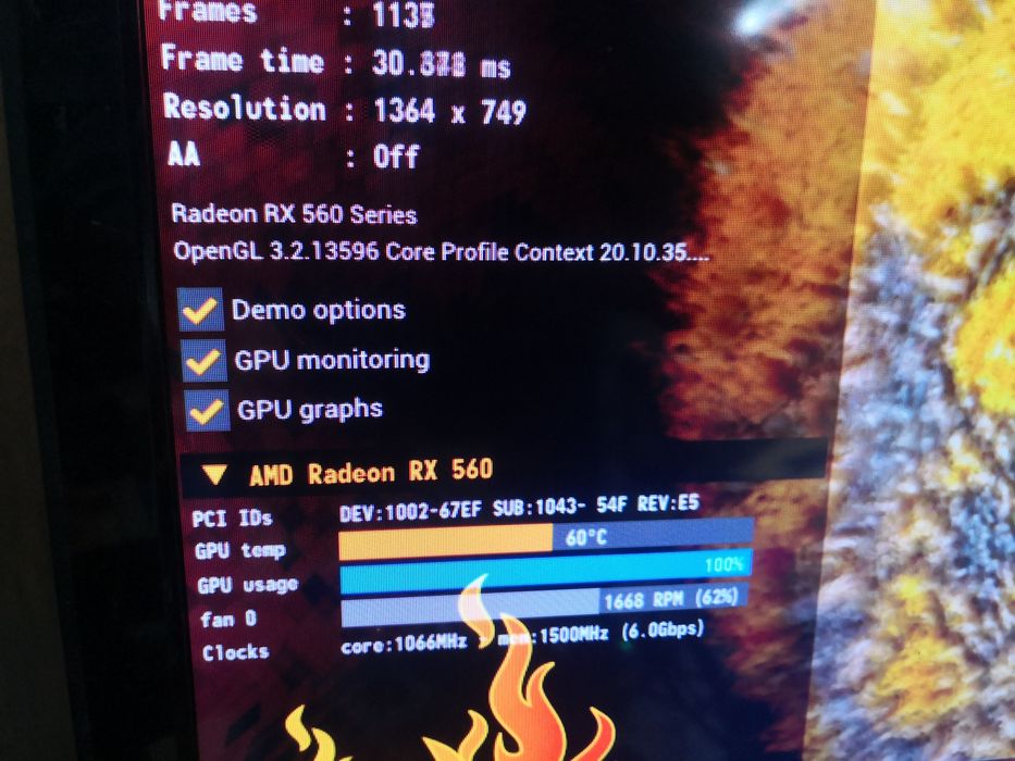 Placa gráfica Asus RX560 4Gb