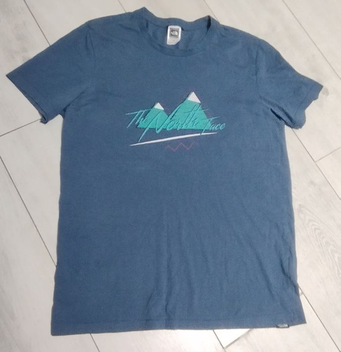 Футболка The north face tnf