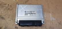 Komputer sterownik silnika Audi A6 C5 Passat B5 2.8 V6 4D0907551R