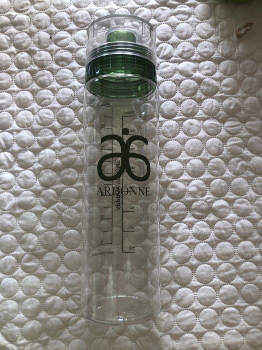Butelka na wodę 1 l/900 ml Arbonne
