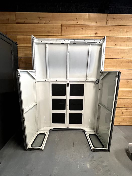 Land Rover Defender - Hard Top - capota rigida + Porta Traseira