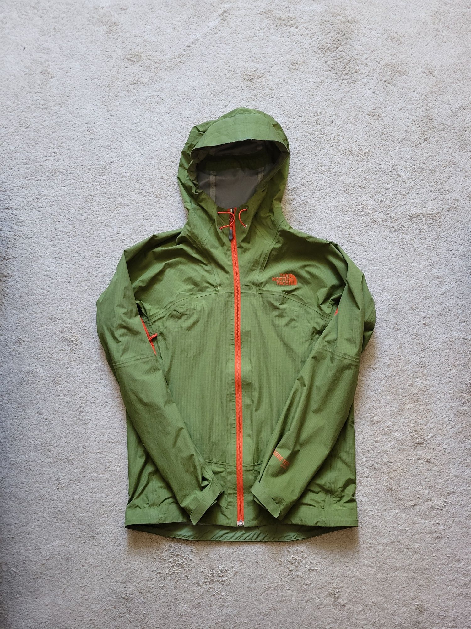 The North Face Superhype Goretex Active Jacket (C-M)