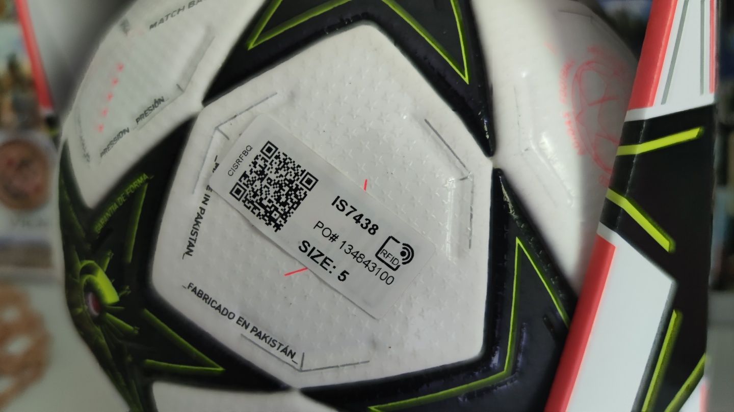 Adidas UCL Pro 24/25 rozmiar 5 IS7438