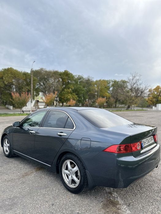 Продам автомобиль honda akkord 7