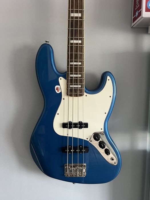 Squier cv jazz bass - baixo eletrico