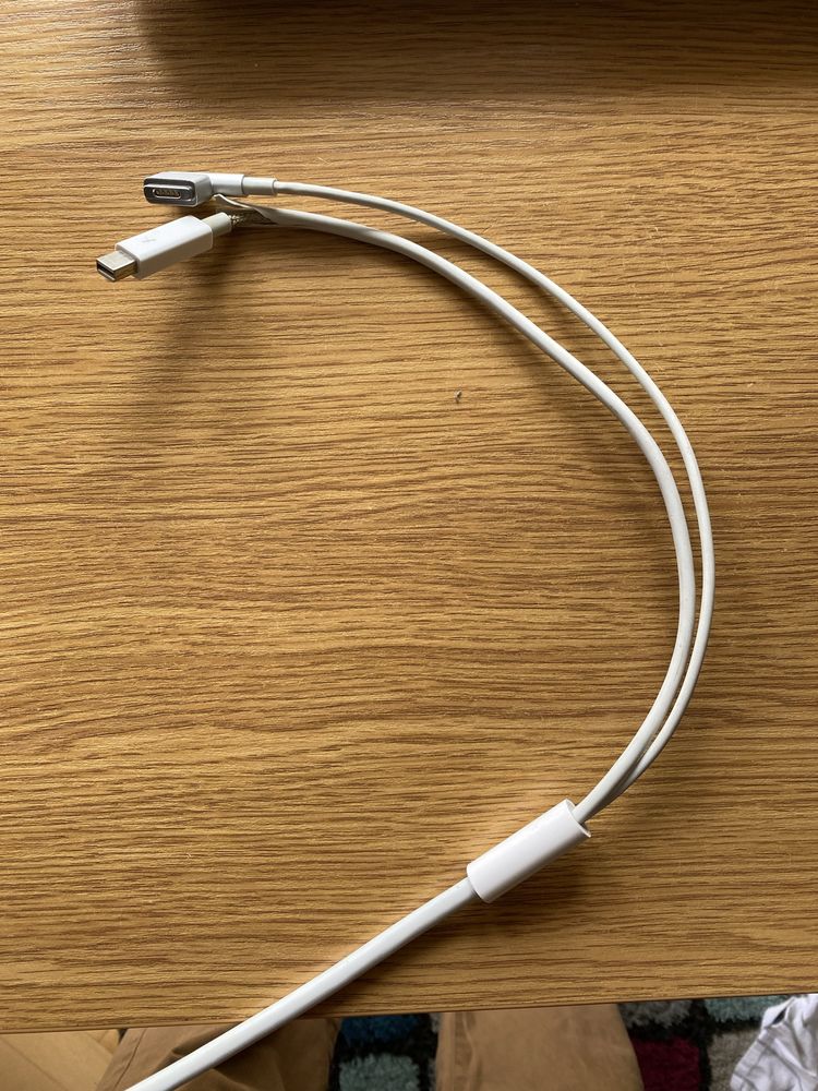 Apple Thunderbolt Display